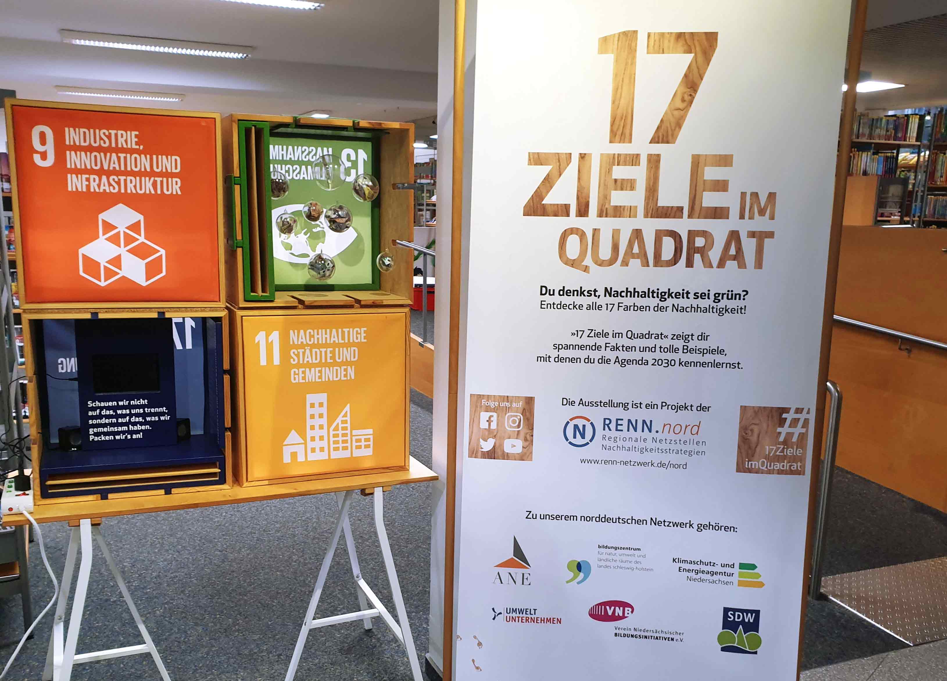 Abbildung von 4 Kuben der Wanderausstellung Abbildung von 4 Kuben der Wanderausstellung